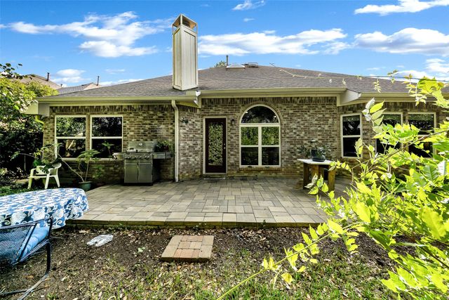10110 Andre Drive, Irving, TX 75063