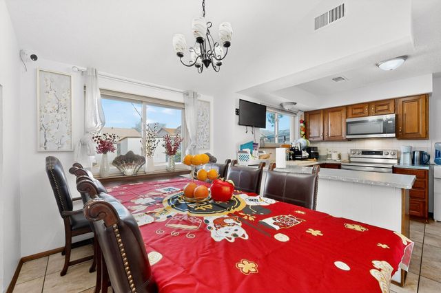 7301 Christy Avenue NE, Albuquerque, NM 87109