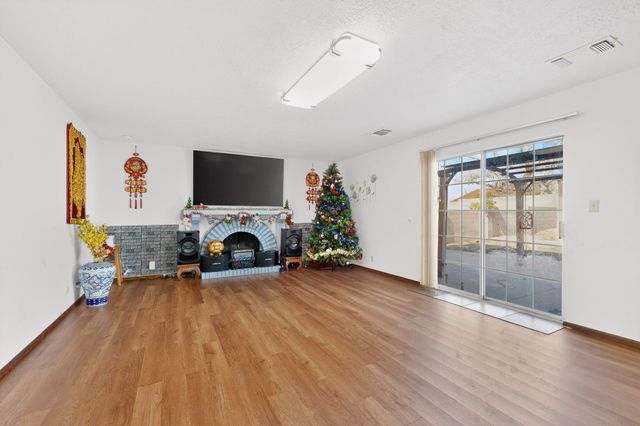 7301 Christy Avenue NE, Albuquerque, NM 87109