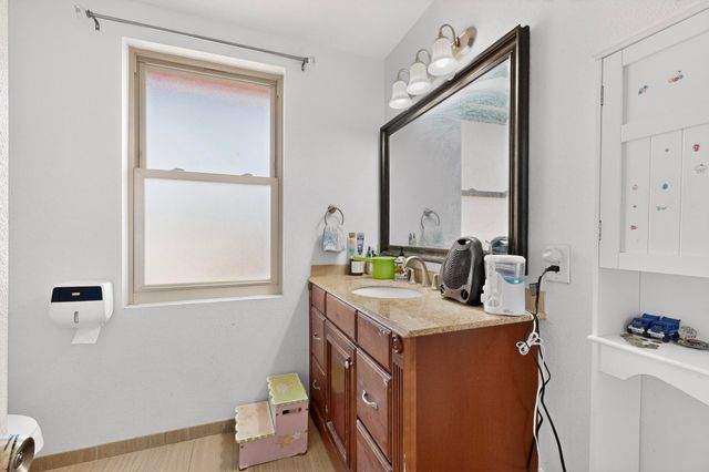 7301 Christy Avenue NE, Albuquerque, NM 87109