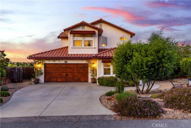 609 Shannon Hill Drive, Paso Robles, CA 93446