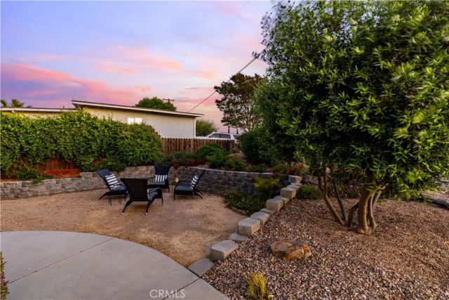 609 Shannon Hill Drive, Paso Robles, CA 93446