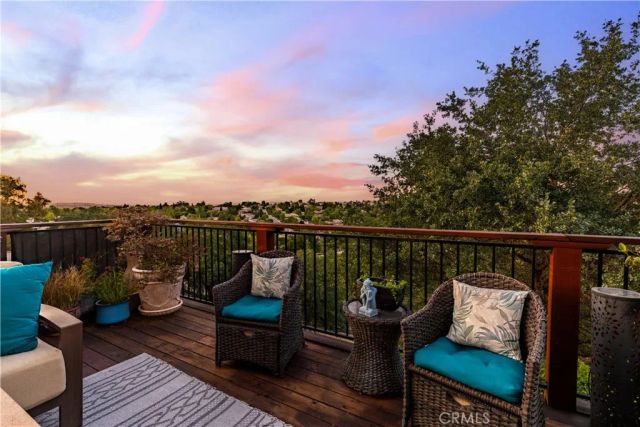 609 Shannon Hill Drive, Paso Robles, CA 93446