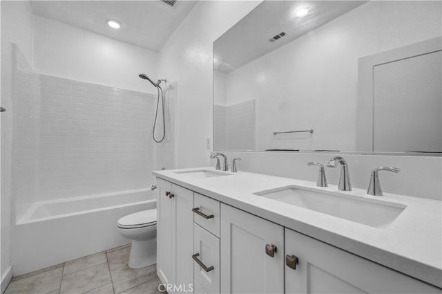 255 Siena, Lake Forest, CA 92630