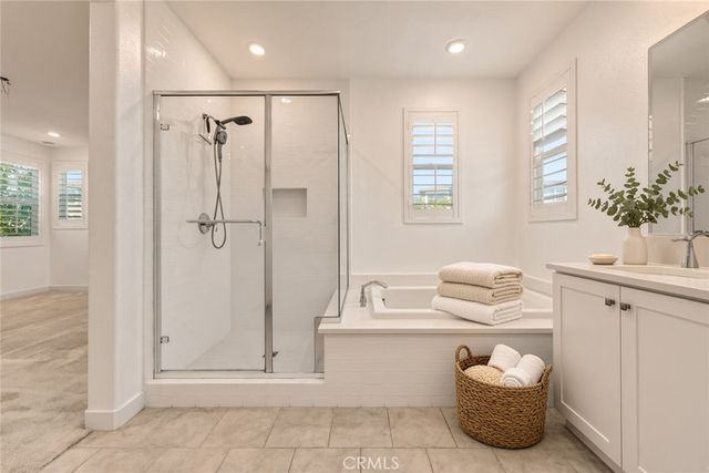 255 Siena, Lake Forest, CA 92630