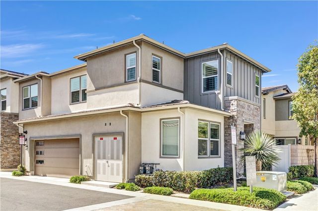 255 Siena, Lake Forest, CA 92630