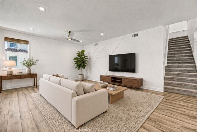 255 Siena, Lake Forest, CA 92630