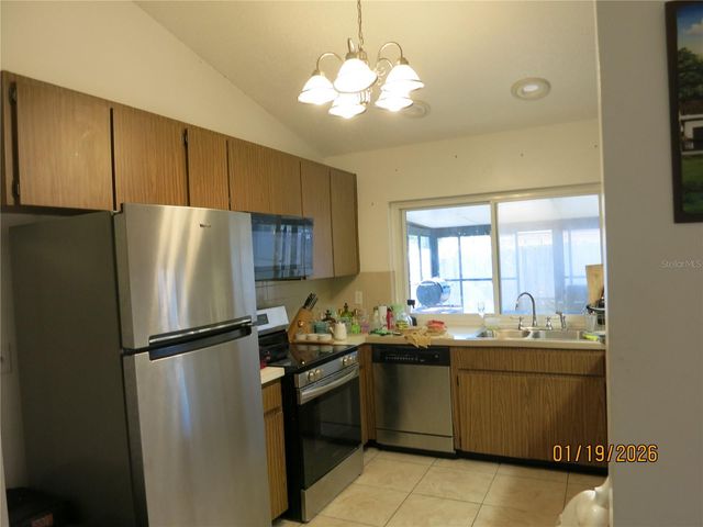 8304 N GOMEZ AVENUE N, Tampa, FL 33614