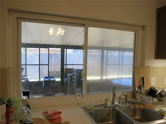 8304 N GOMEZ AVENUE N, Tampa, FL 33614