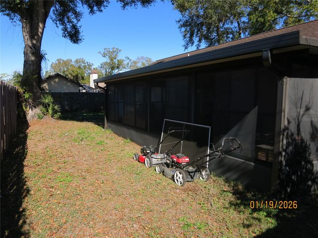 8304 N GOMEZ AVENUE N, Tampa, FL 33614