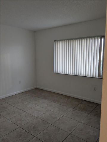 8304 N GOMEZ AVENUE N, Tampa, FL 33614