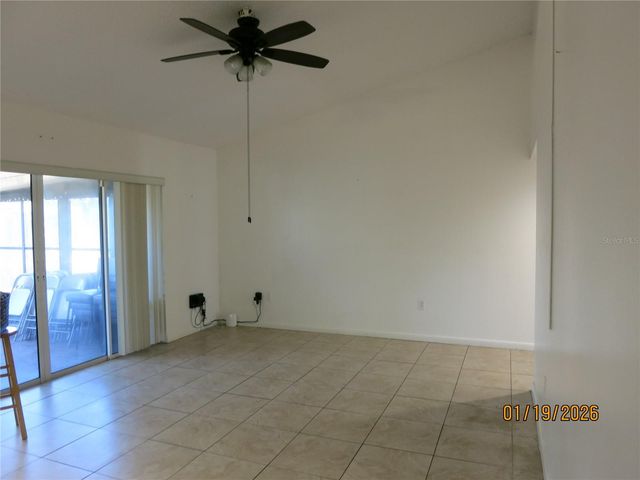 8304 N GOMEZ AVENUE N, Tampa, FL 33614