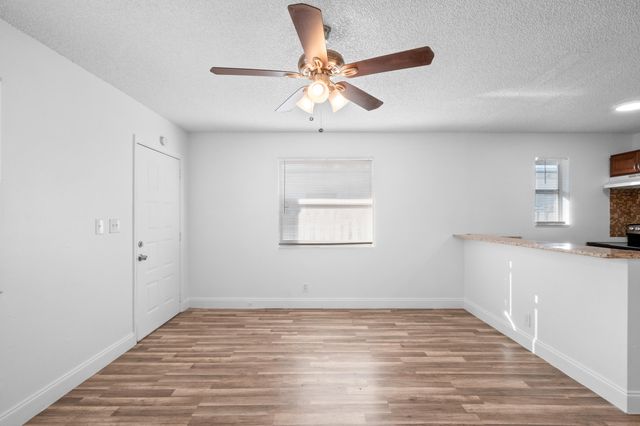 818 NE 14th Place 2, Fort Lauderdale, FL 33304