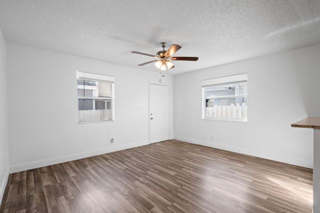 818 NE 14th Place 2, Fort Lauderdale, FL 33304