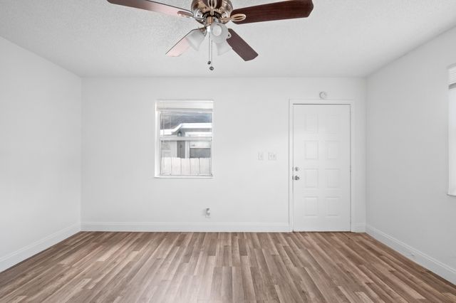 818 NE 14th Place 2, Fort Lauderdale, FL 33304