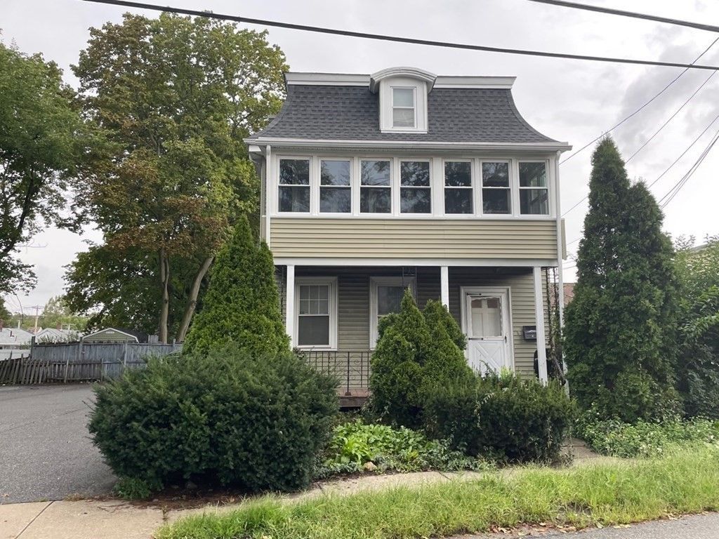 9 Guinan Street 1, Waltham, MA 02451