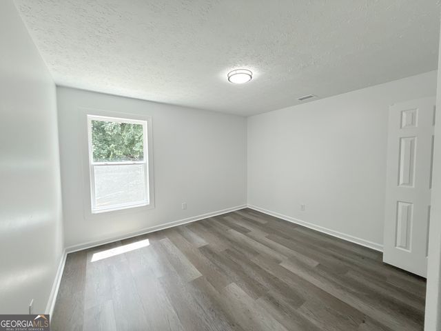 3095 Haverhill Rowe, Lawrenceville, GA 30044