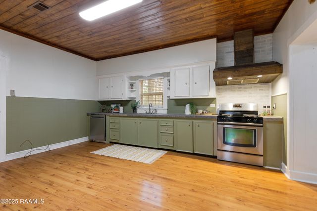 11327 Highway 182, Franklin, LA 70538