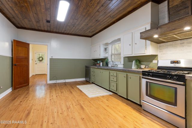 11327 Highway 182, Franklin, LA 70538