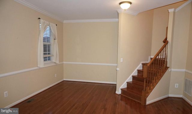 1469 FAWN HOLLOW LN, Woodbridge, VA 22191