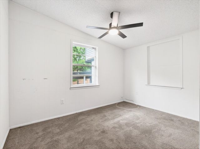 215 Folly Beach Drive B, Lake Dallas, TX 75065