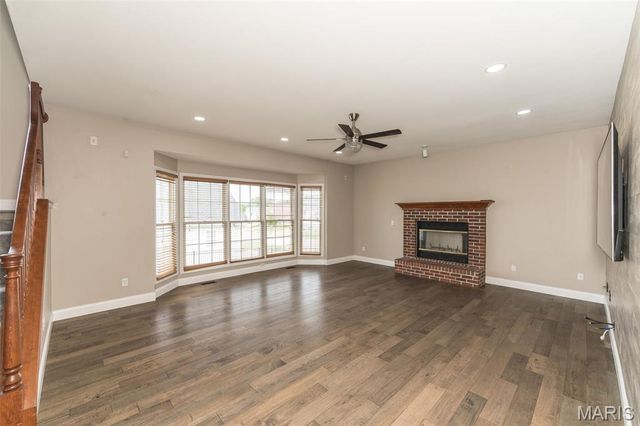 1001 Summersweet Drive, St Peters, MO 63376