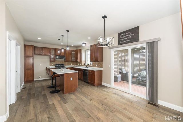 1001 Summersweet Drive, St Peters, MO 63376