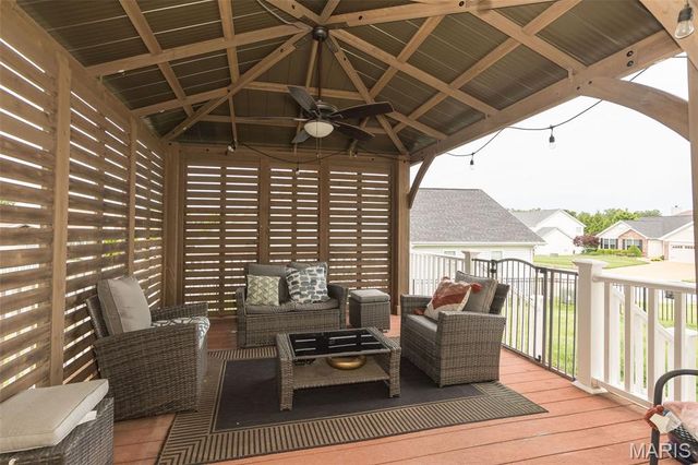 1001 Summersweet Drive, St Peters, MO 63376