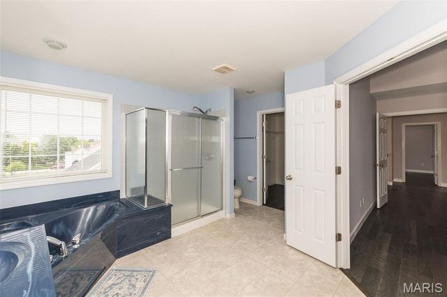 1001 Summersweet Drive, St Peters, MO 63376