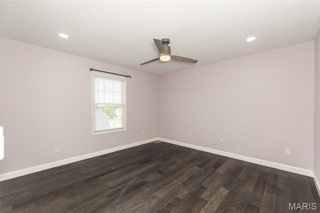 1001 Summersweet Drive, St Peters, MO 63376