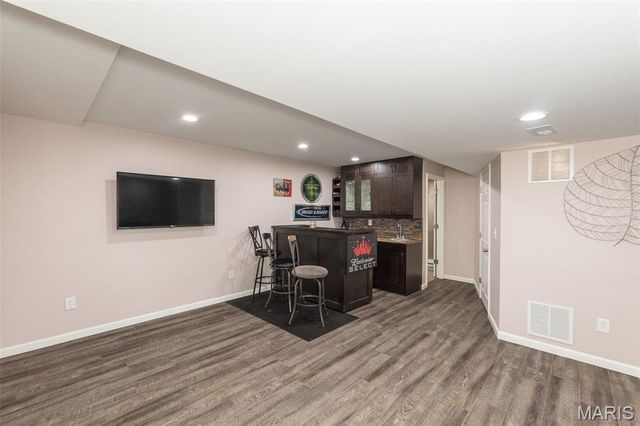 1001 Summersweet Drive, St Peters, MO 63376