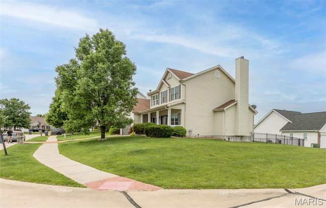 1001 Summersweet Drive, St Peters, MO 63376