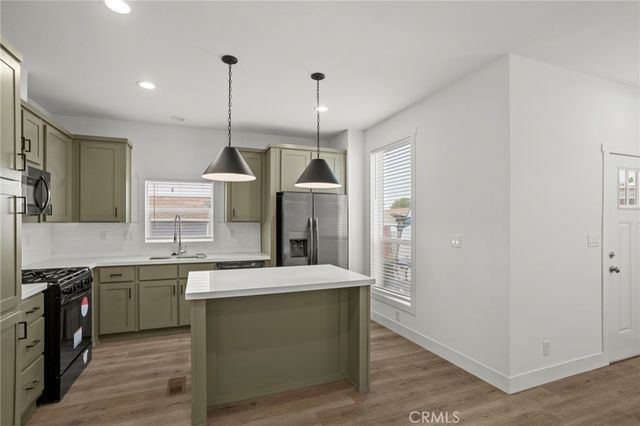 2548 Peck Road 39, Monrovia, CA 91016