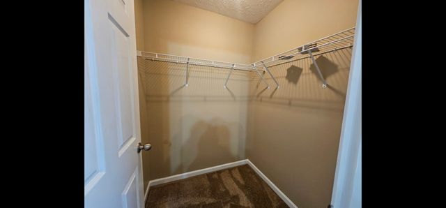 4045 George Buchanan Dr, La Vergne, TN 37086
