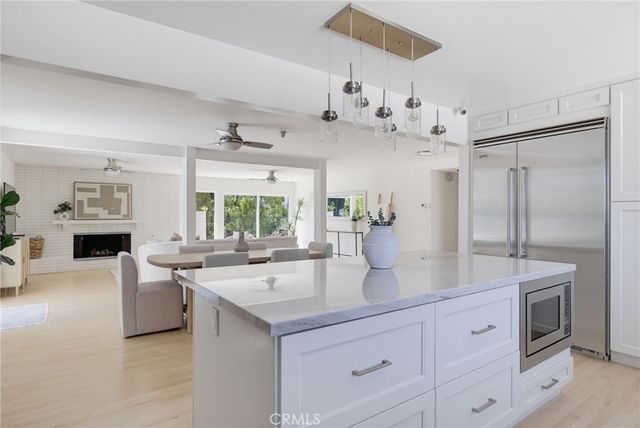4715 Burgundy Road, Woodland Hills, CA 91364