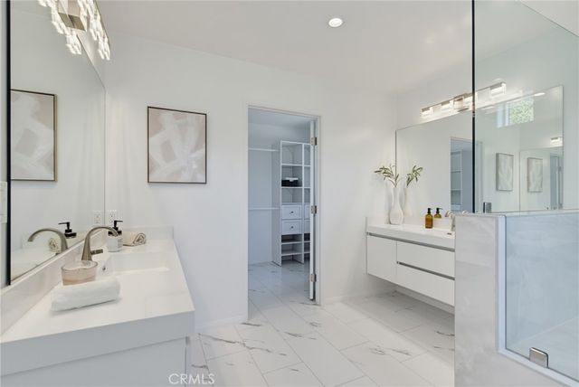 4715 Burgundy Road, Woodland Hills, CA 91364