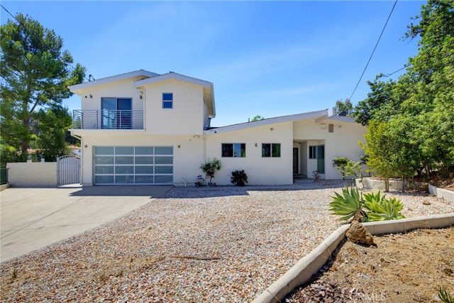 4715 Burgundy Road, Woodland Hills, CA 91364