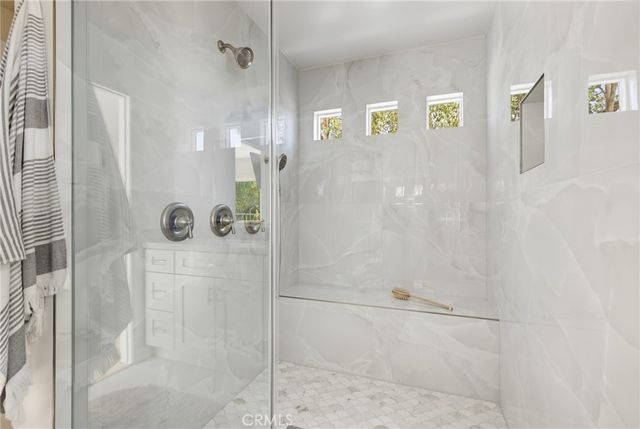 4715 Burgundy Road, Woodland Hills, CA 91364