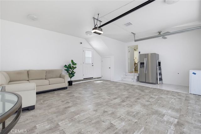 4715 Burgundy Road, Woodland Hills, CA 91364