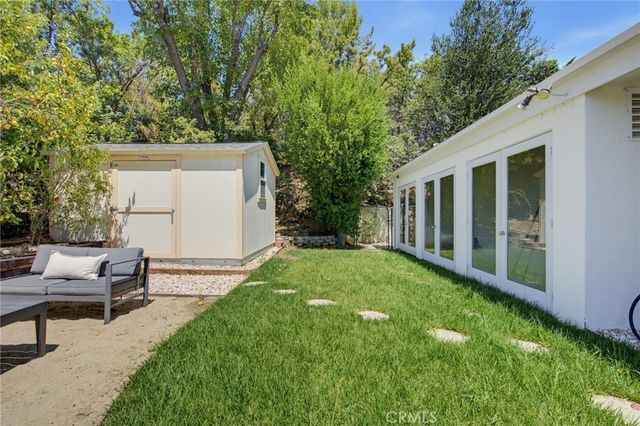 4715 Burgundy Road, Woodland Hills, CA 91364