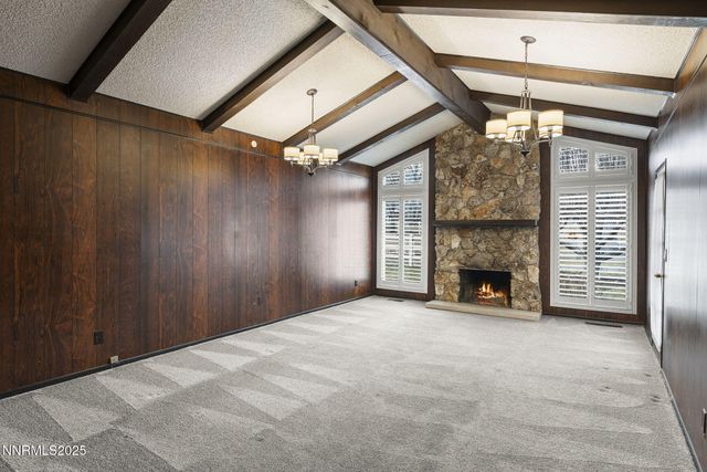 8355 Lakeside Drive, Reno, NV 89511