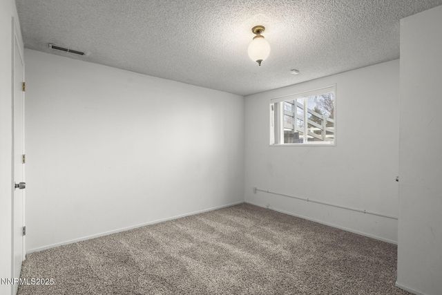 8355 Lakeside Drive, Reno, NV 89511