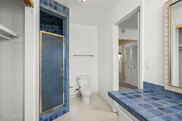 8355 Lakeside Drive, Reno, NV 89511