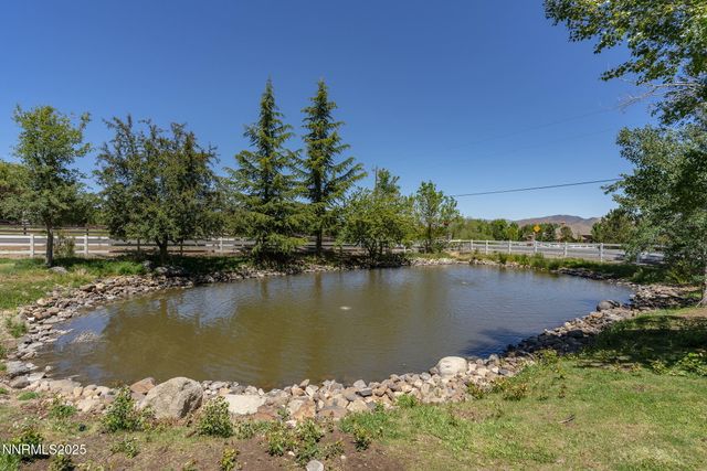 8355 Lakeside Drive, Reno, NV 89511