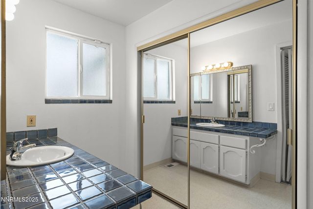 8355 Lakeside Drive, Reno, NV 89511