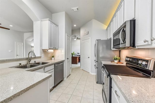 4505 Brazos Bend Drive, Pearland, TX 77584