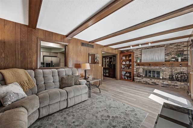 556 Mahaska Court, Iowa City, IA 52246