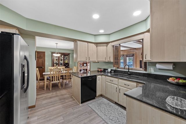 556 Mahaska Court, Iowa City, IA 52246