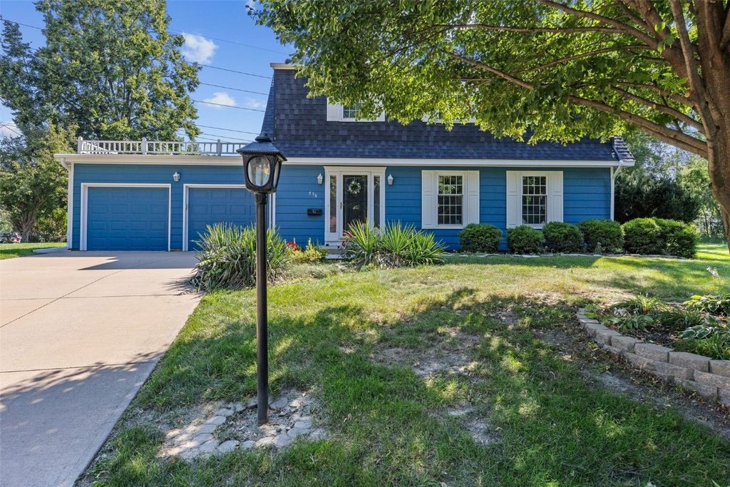 556 Mahaska Court, Iowa City, IA 52246