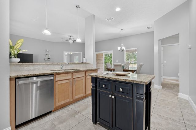 4670 Chanteuse Parkway, Crestview, FL 32539